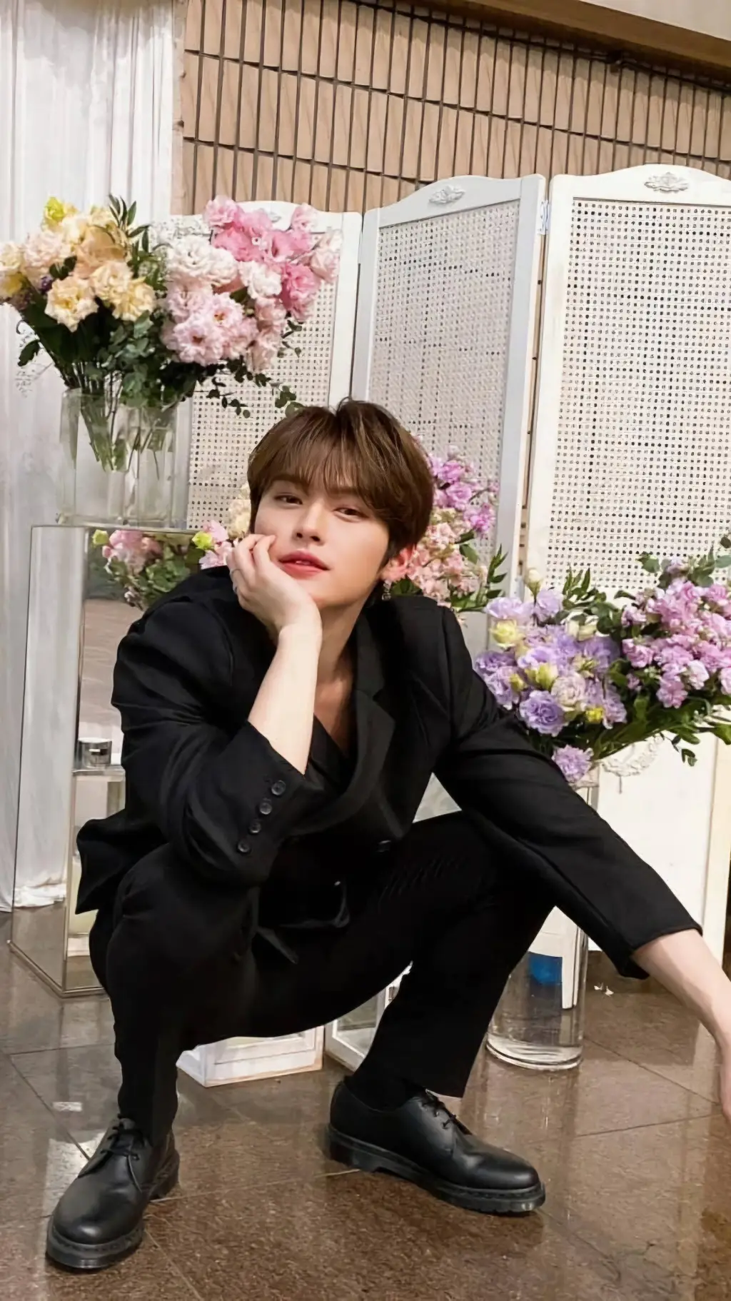 Talkie AI - Chat with Minho