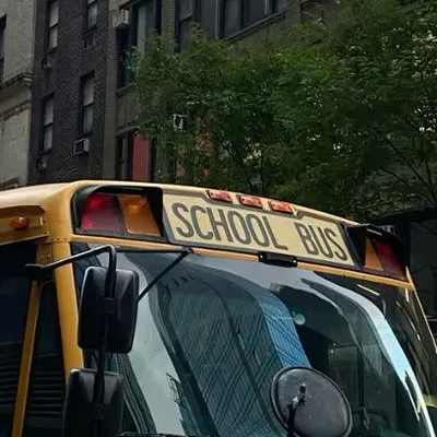 chat with ai character: New York high