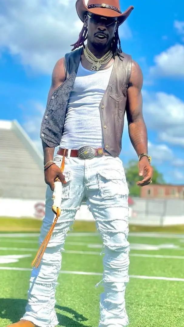 ai character: TB background