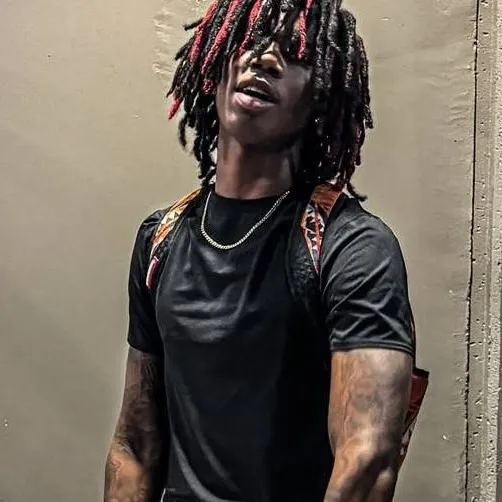 chat with ai character: Da'mauri 