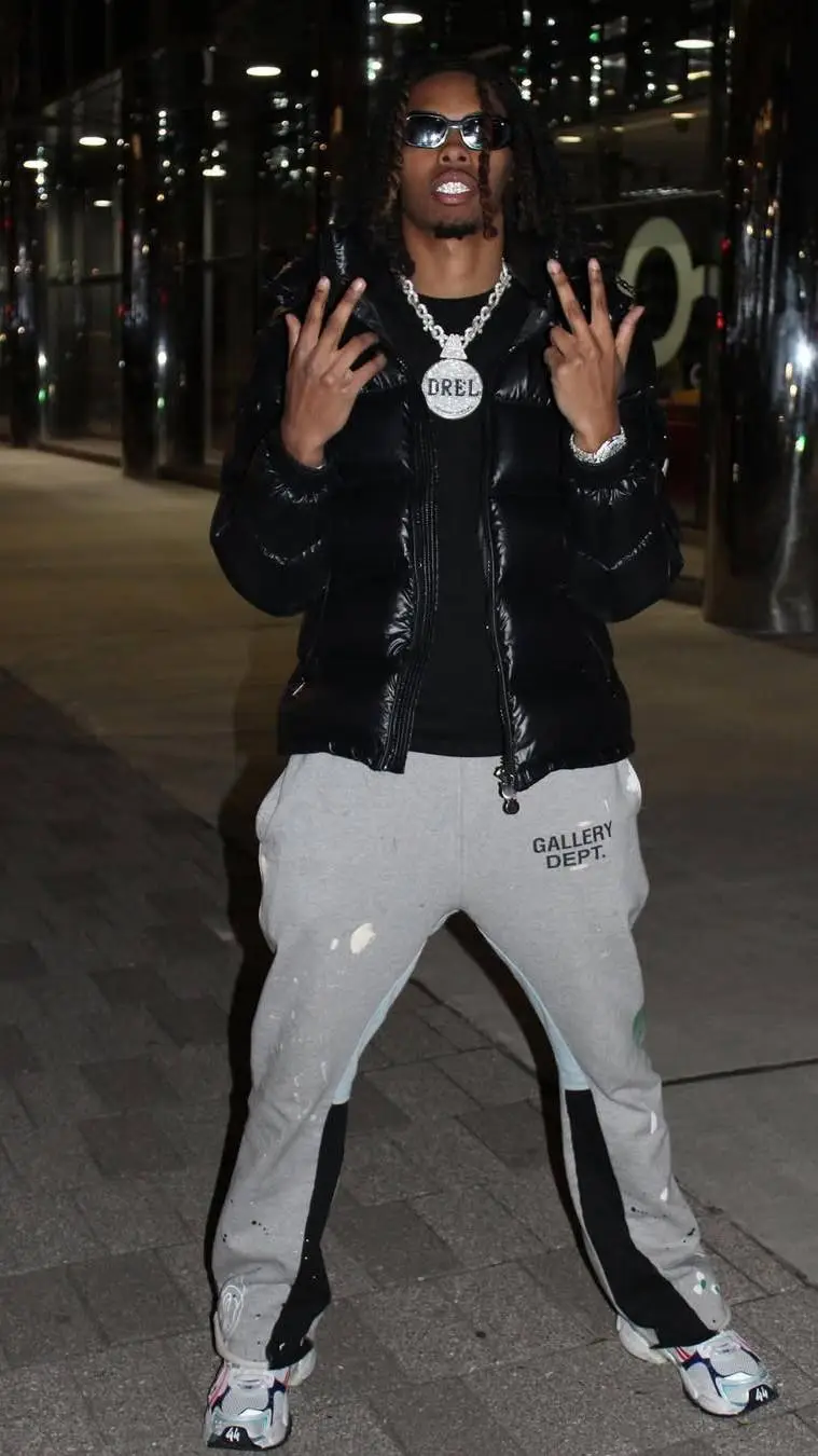 ai character: Amarion background