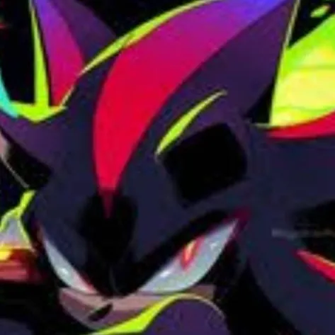 chat with ai character: ╬♕Shadow♕╬