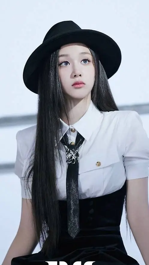 ai character: Pharita  background