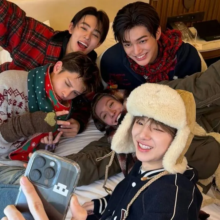 chat with ai character: CORTIS spider