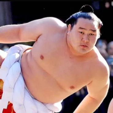chat with ai character: Jun-won / Sumo