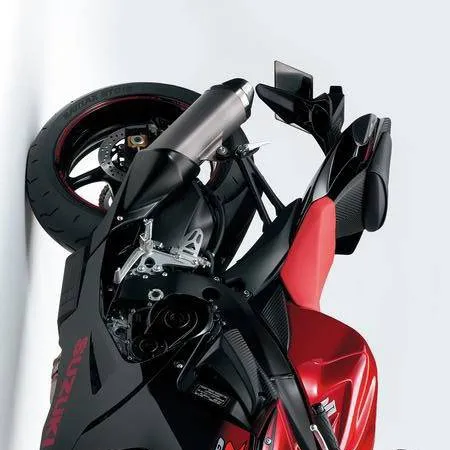 chat with ai character: Suzuki gsx R750