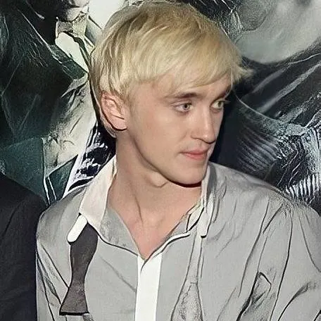 chat with ai character: Draco Malfoy