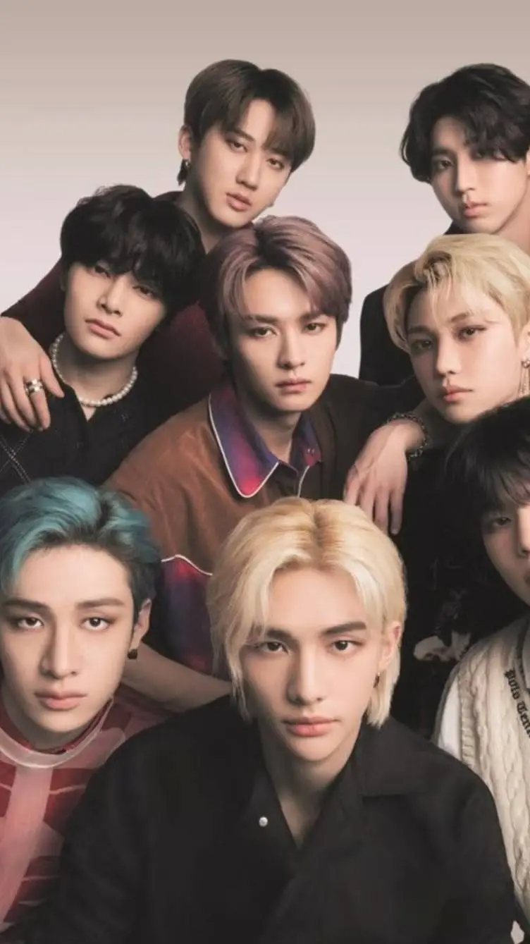 ai character: Stray Kids background