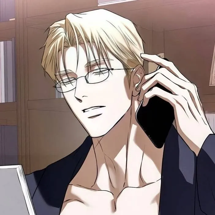 chat with ai character: hwang 