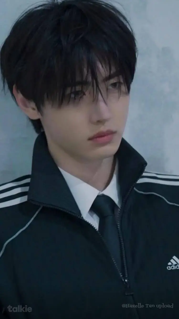 ai character: SUNGHOON background