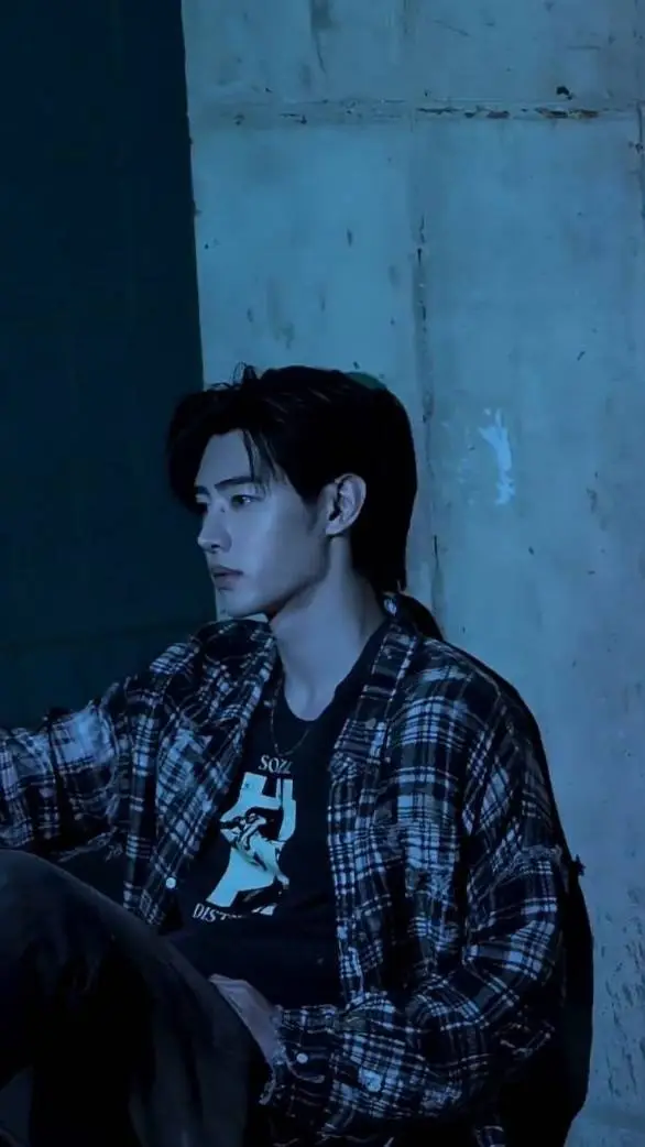 ai character: SUNGHOON background