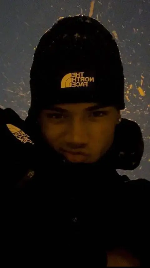 ai character: Jayden background