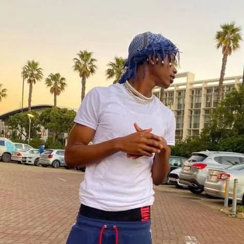 chat with ai character: Jayden