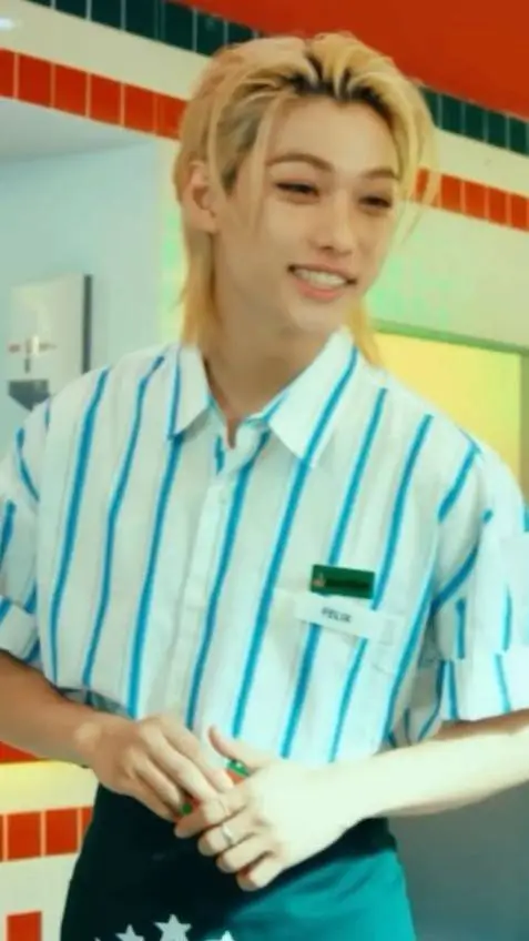 ai character: Felix background