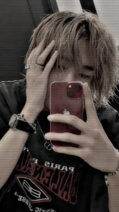 ai character: Hyunjin background