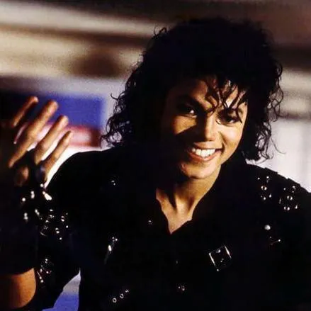 chat with ai character: Michael Jackson 