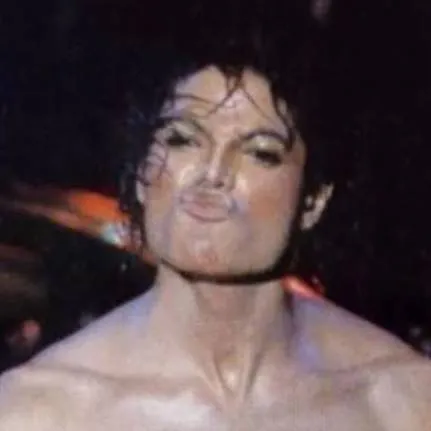 chat with ai character: Michael Jackson 