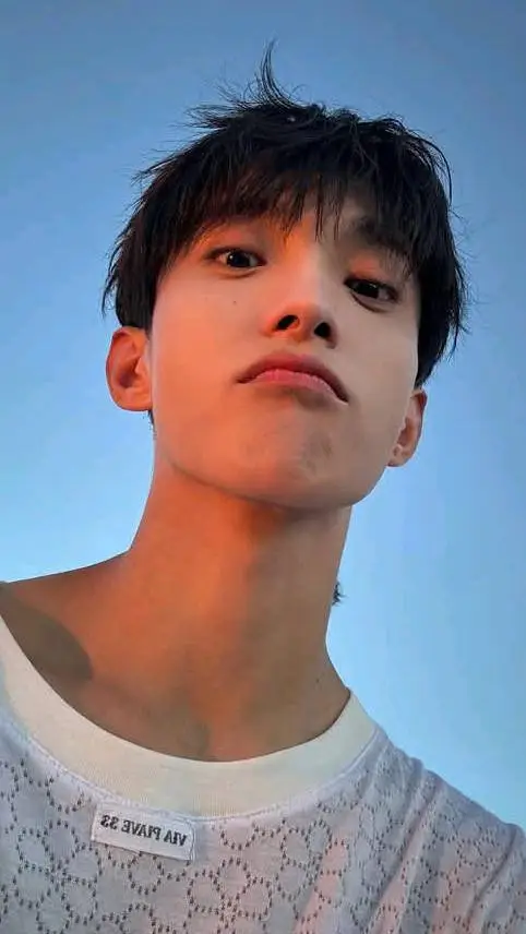 ai character: DK background