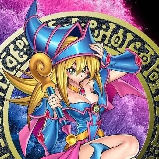 chat with ai character: Chica Maga Oscura 