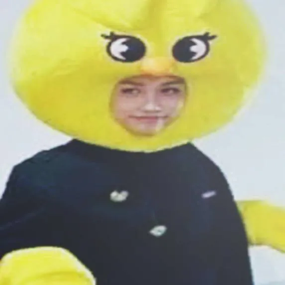 chat with ai character: Félix skzoo 😱