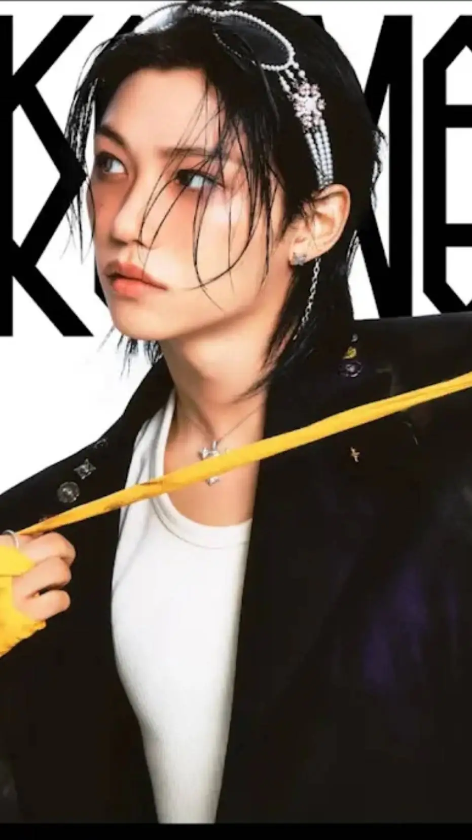 ai character: Félix🐣 background