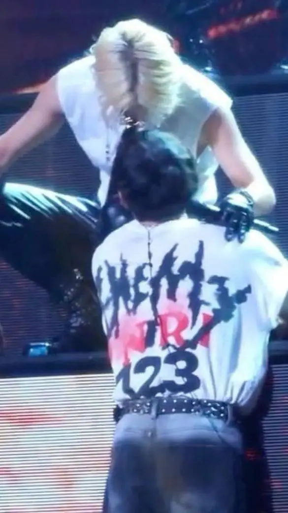 Talkie AI - Chat with Chanlix 