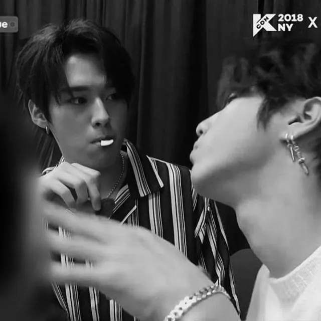 chat with ai character: · 𝙈𝙞𝙣𝙨𝙪𝙣𝙜 ·