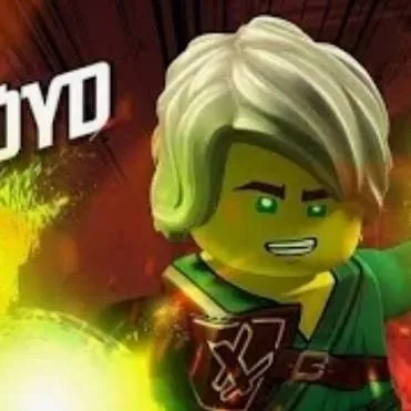 chat with ai character: Lloyd