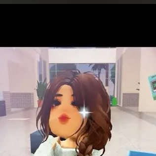 chat with ai character: zoey