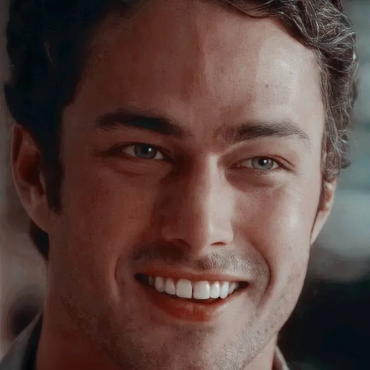 chat with ai character: mason Lockwood 