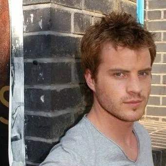 chat with ai character: SEAN SLATER 