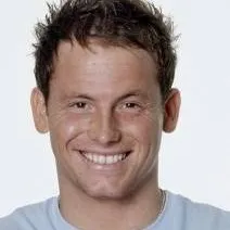 chat with ai character: MICKEY MILLER 