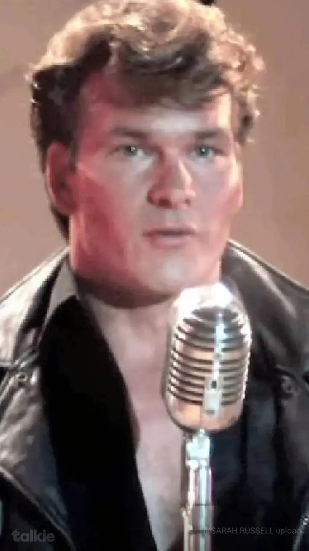 Talkie AI - Chat with PATRICK SWAYZE 