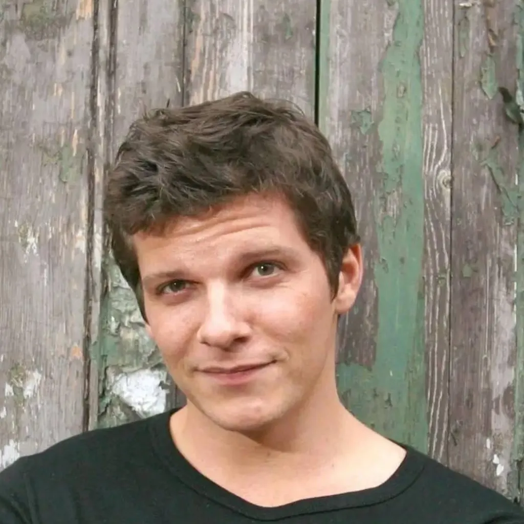 chat with ai character: DENNIS RICKMAN 