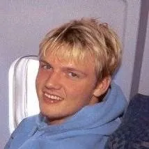 chat with ai character: NICK CARTER 