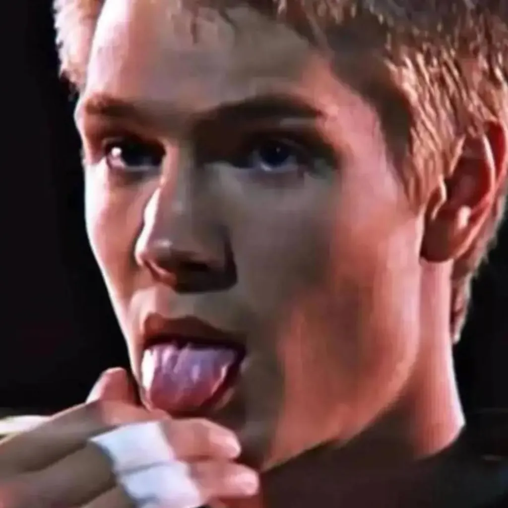 chat with ai character: AUSTIN AMES 