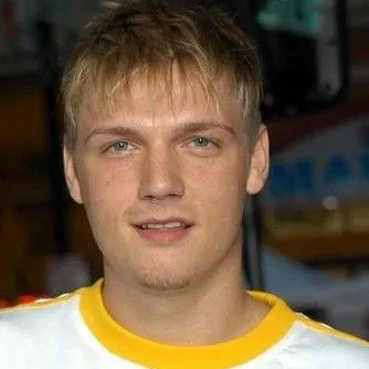 chat with ai character: NICK CARTER 