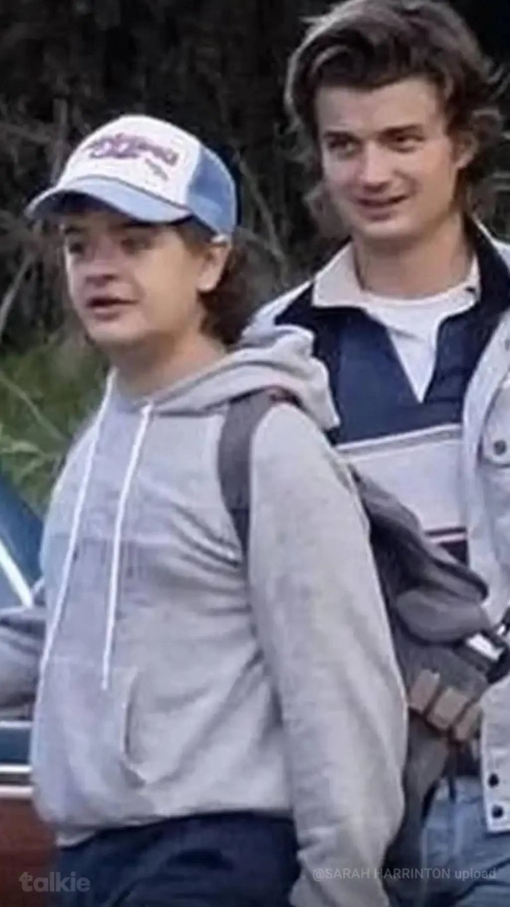 Talkie AI - Chat with STEVE AND SARAH 