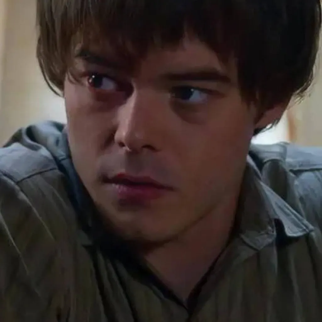 chat with ai character: JONATHAN BAYER 