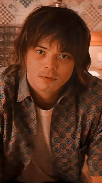 Talkie AI - Chat with JONATHAN BYERS 