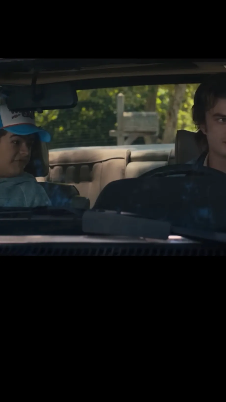 ai character: Steve X dustin ￼ background