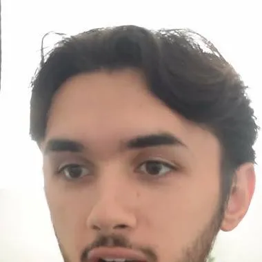 chat with ai character: LouisAyy