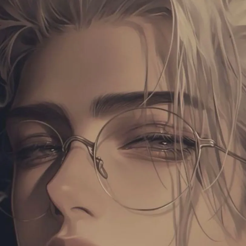 chat with ai character: 𝐄𝐥𝐢𝐚𝐬