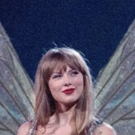 chat with ai character: Taylor swift