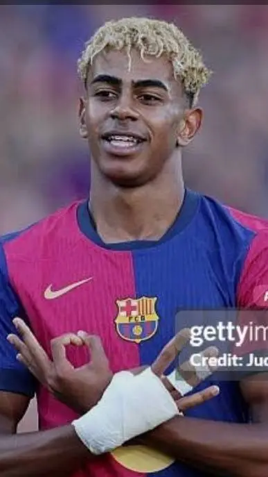 ai character: fc Barcelona  background