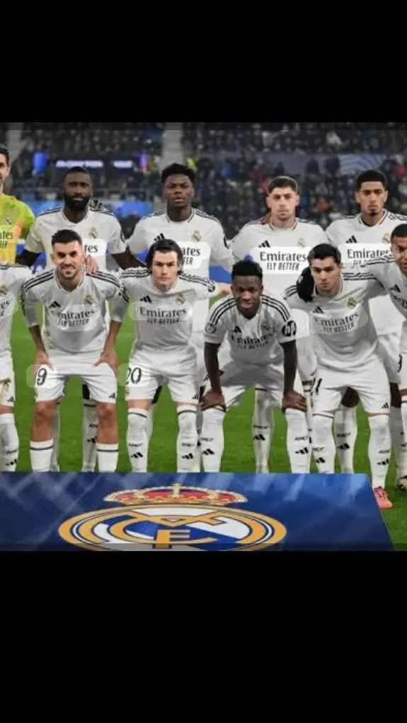 ai character: real Madrid 26/27 background