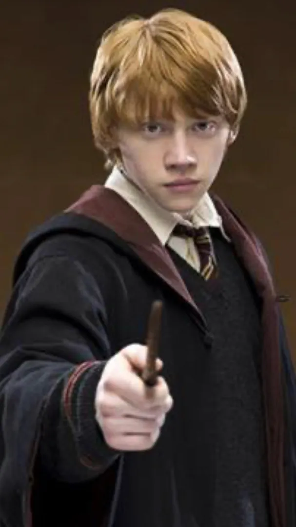 ai character: RON WEASLY background