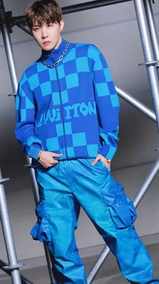 ai character: Jung Hoseok background
