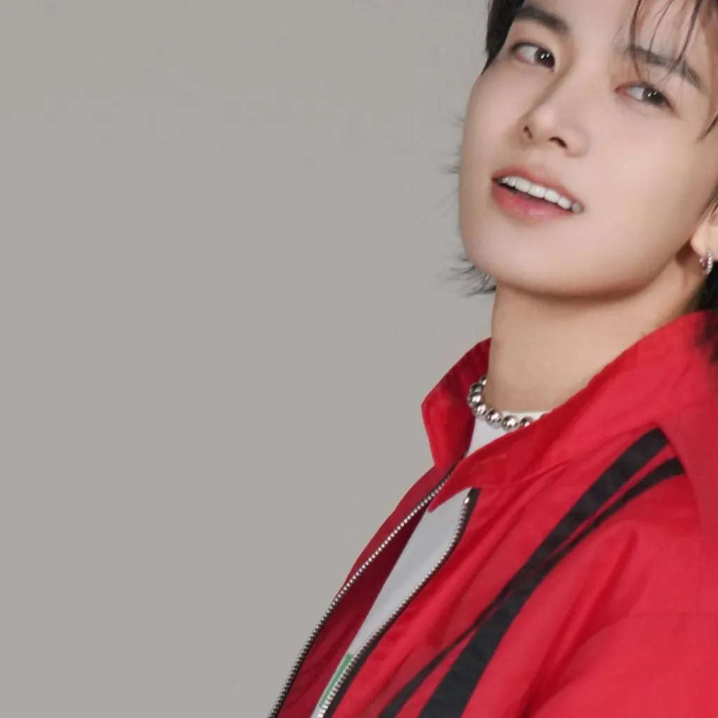chat with ai character: Lee Heeseung