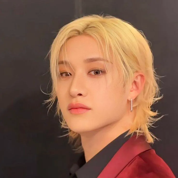 chat with ai character: Bangchan